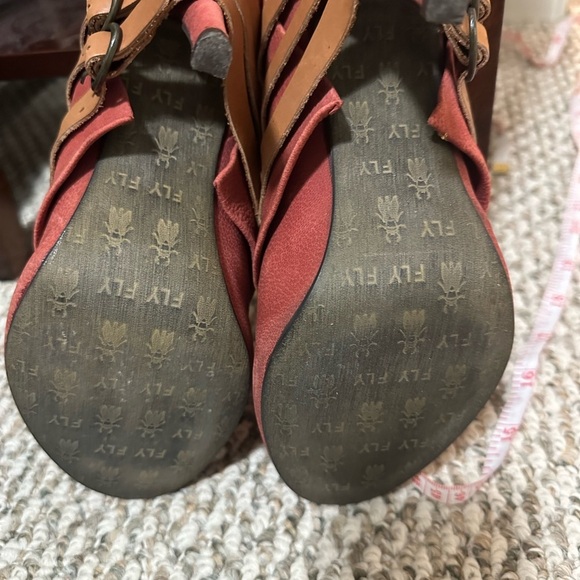 Fly London “Batam” suede booties in excellent condition size 8.5 (39) - Picture 9 of 11